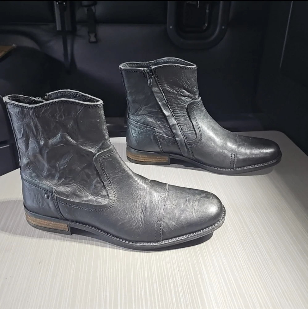 FRANCO FORTINI City 352046 Black Leather Ankle Chelsea Zipper Boots Men's 9 NWOT